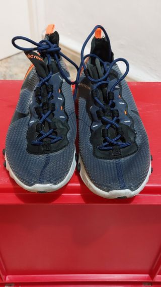 Zapatillas Nike (VENTA EN MANO) 