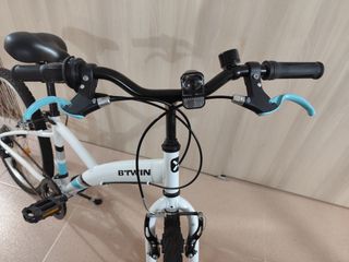 Bicicleta BTWIN blanca