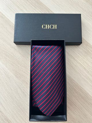 Corbata Carolina Herrera Rayas Azul y Rojo