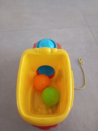 Camión de arrastre infantil amarillo y rojo v tech