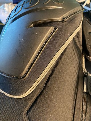 Husqvarna Pathfinder Fortis Rodilleras