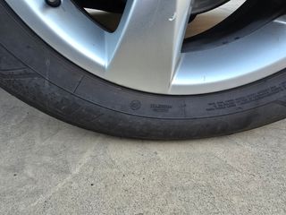 Llantas Mercedes V