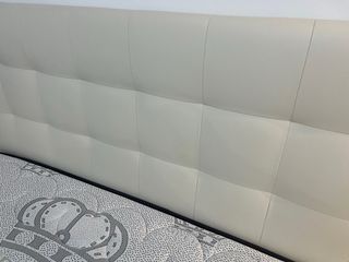 Cabecero IKEA BORGANN 160cm. Piel Sintética Blanco