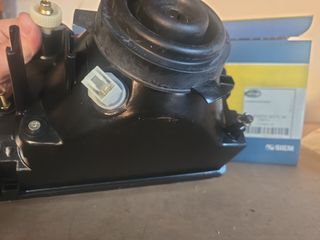 Faro derecho Fiat Cinquecento fondo negro