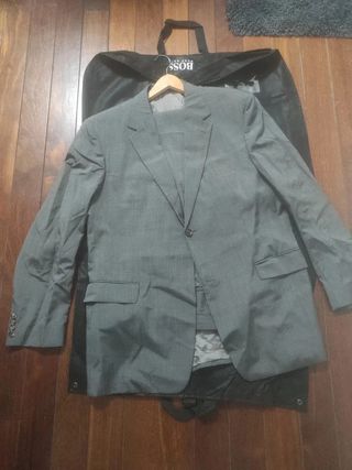 Traje Hugo Boss Gris Talla 50