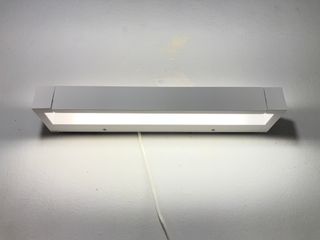 Lampada parete metallo bianco Led orientabile
