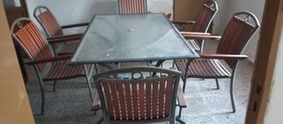 Mesa de jardín cristal y metal con 6 sillas