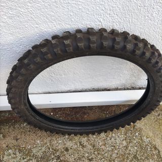 Michelin Cross AC-10 Neumático