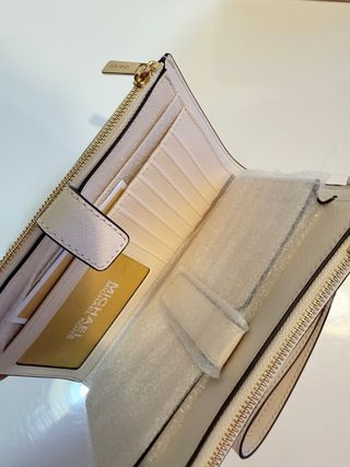 Cartera Michael Kors Blanca y Dorada