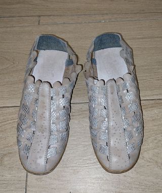 Zapatos mujer beige/plata tejidos