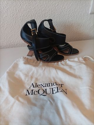 Sandalias Alexander McQueen Negras