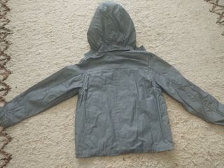 Chubasquero niño 5-6 años gris