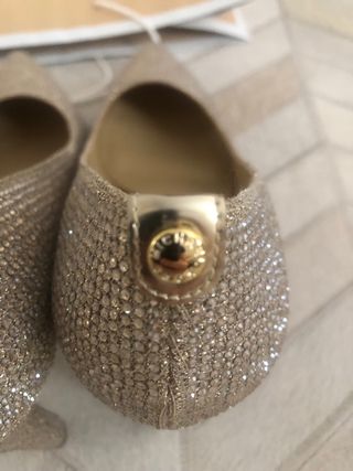 Salones Michael Kors Dorados 