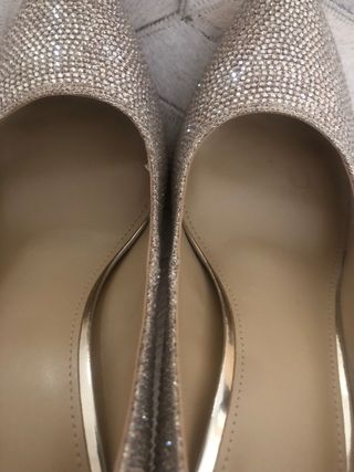 Salones Michael Kors Dorados 