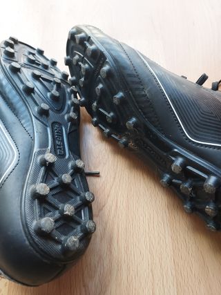 Botas de fútbol KIPSTA negras T 44