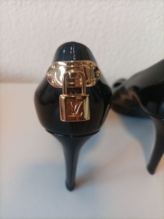 Zapatos Salón Louis Vuitton Negros Charol