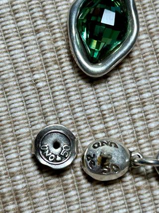 Pendientes Uno de 50 Cristal Verde y Plata