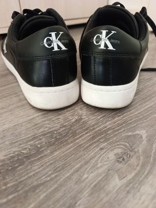Zapatillas Calvin Klein Negras y Blancas