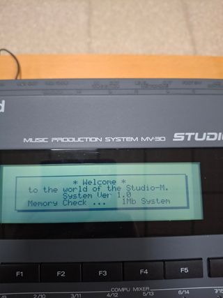 Roland MV30 Studio M Music Production System