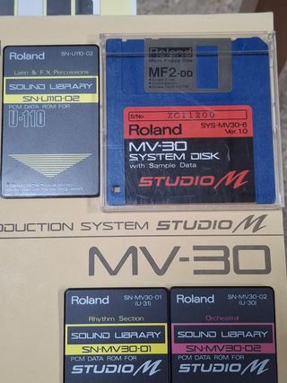 Roland MV30 Studio M Music Production System