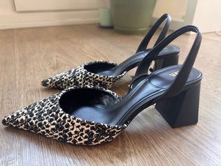 Zapatos tacon sin estrenar. Zara.