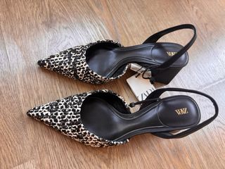 Zapatos tacon sin estrenar. Zara.