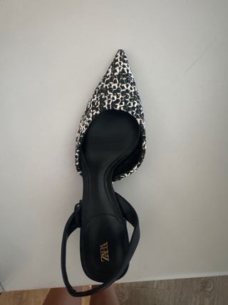 Zapatos tacon sin estrenar. Zara.