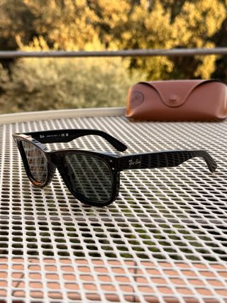 Gafas de sol Ray-Ban Wayfarer Reverse Nuevas