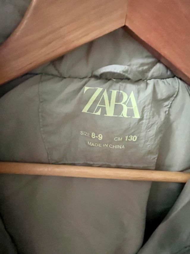 Parka acolchada niña Zara verde