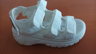 Sandalias blancas mujer
