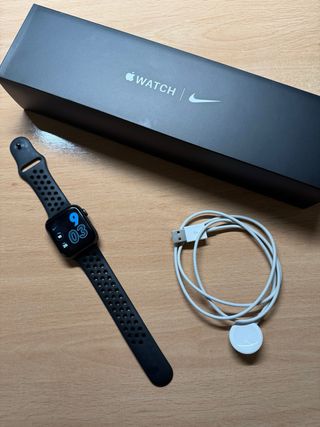 Apple Watch Series 5 44mm Space Gray