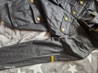 Chaqueta Barbour Negra