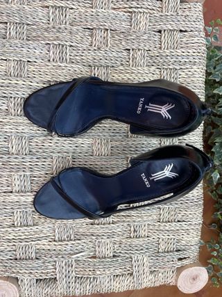 Sandalias de fiesta tacón piel negras