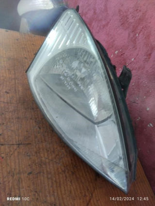 Faro derecho 0374 Ford Focus Hatchback I (1999-20