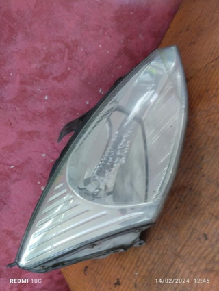 Faro derecho 0374 Ford Focus Hatchback I (1999-20