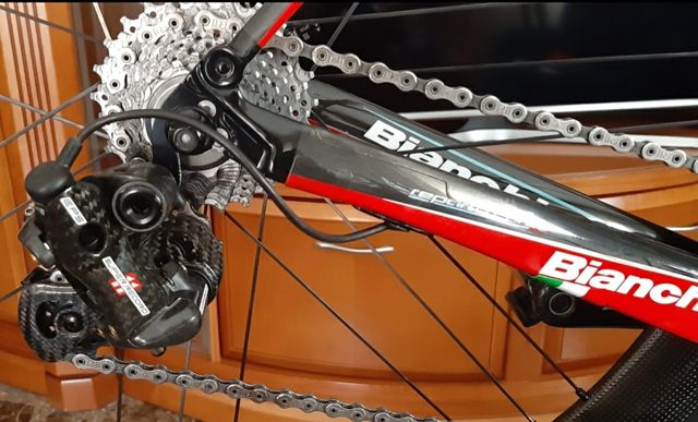 Bianchi Oltre XR2 - Bicicleta de carretera