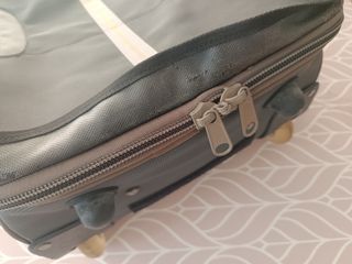 Maleta Geonaute con ruedas convertible en mochila 