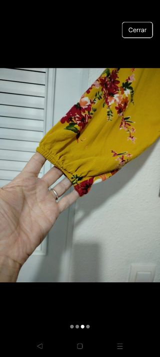 Blusa amarilla floral