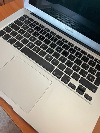 MacBook Air 13 2017 8GB Plata