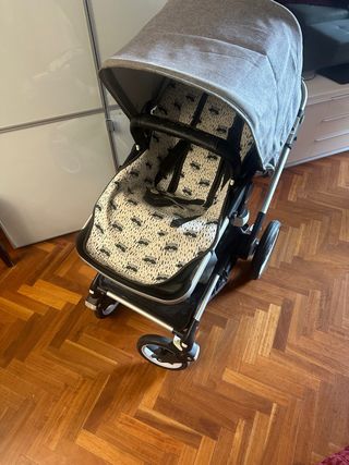 Carrito Bugaboo Fox gris con capazo y saco