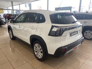 Suzuki S-Cross 2025