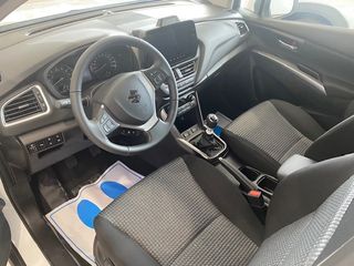 Suzuki S-Cross 2025