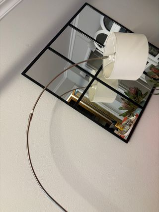 Lámpara de pie moderna plateada 