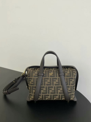 Borsa Fendi Boston 365 beige/marrone