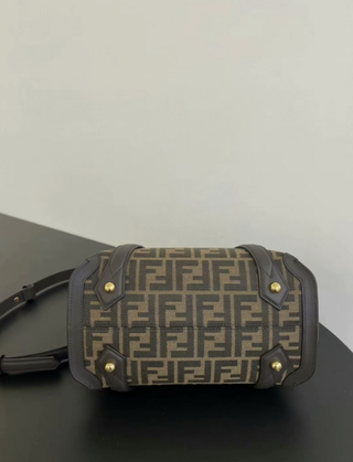 Borsa Fendi Boston 365 beige/marrone