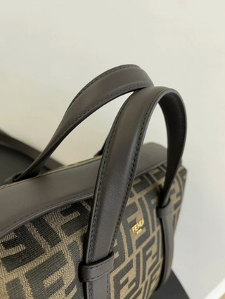 Borsa Fendi Boston 365 beige/marrone