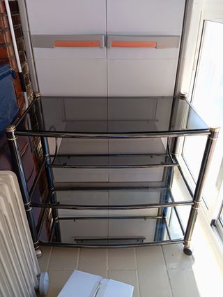 Mesa TV cristal y metal.   80X45X65 