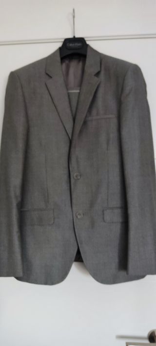 Traje de hombre Calvin Klein gris