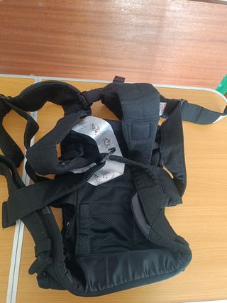 Mochila Portabebés Babybjorn Negra