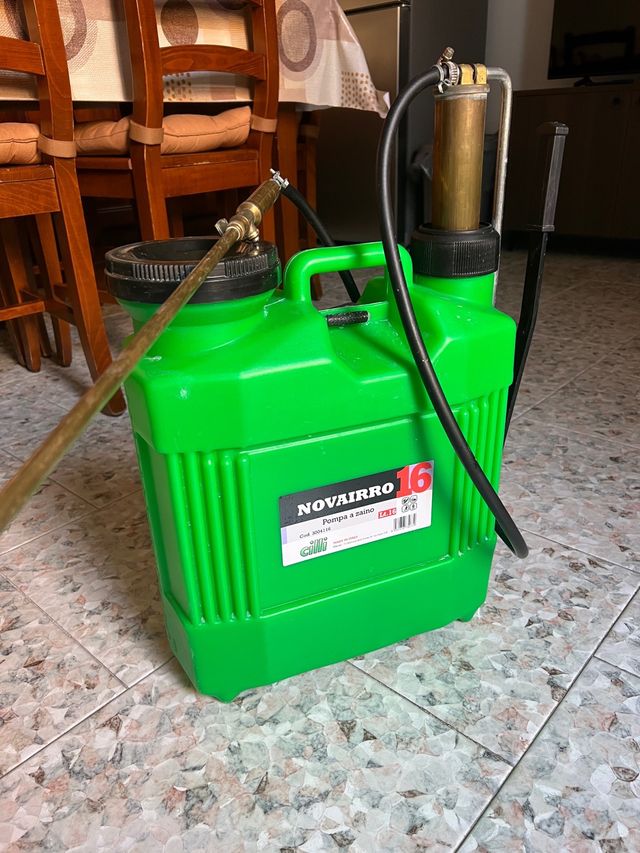 Novairro 16 litri pompa a zaino